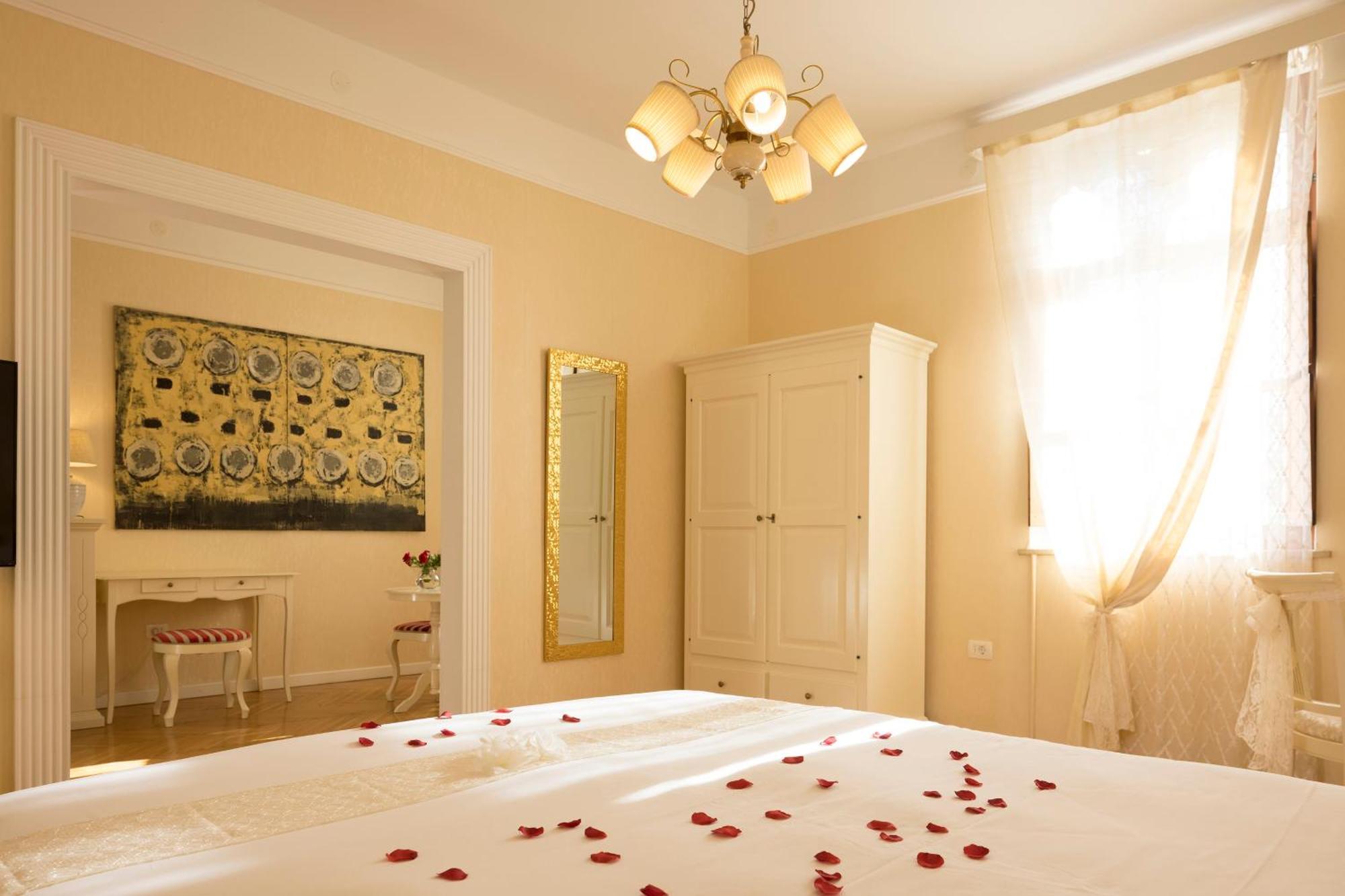 Benecanka Casa Veneziana Bed & Breakfast 4*